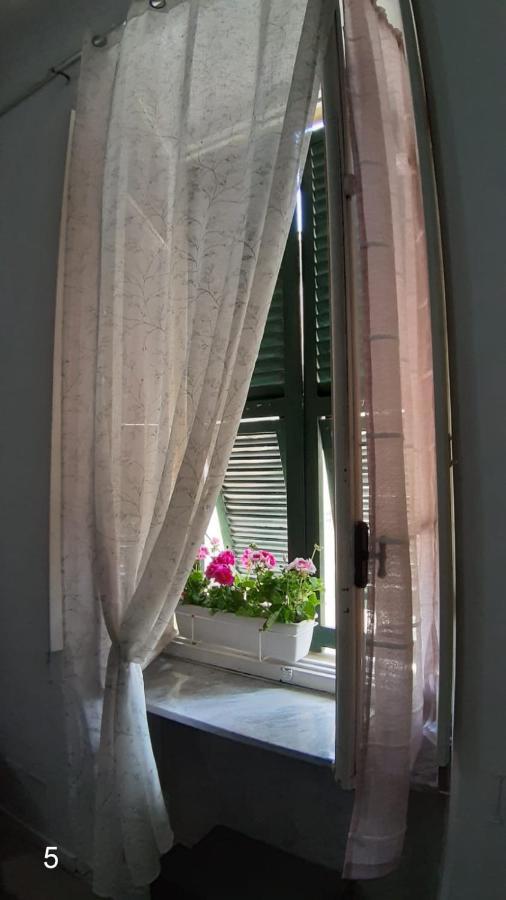 Privatunterkunft Lacasadianna La Spezia